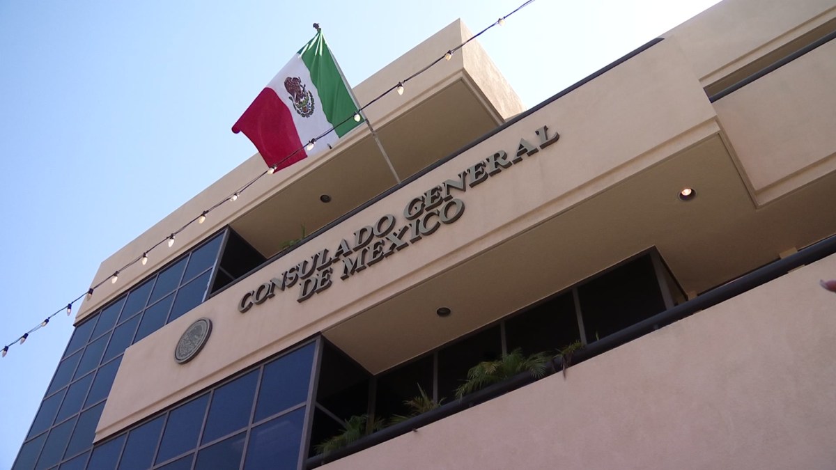 Cierran temporalmente el Consulado de México en Dallas por la