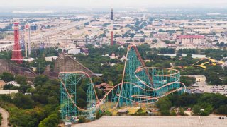 PRINCIPAL-foto-de-parque-en-Arlington-texas-six-flags