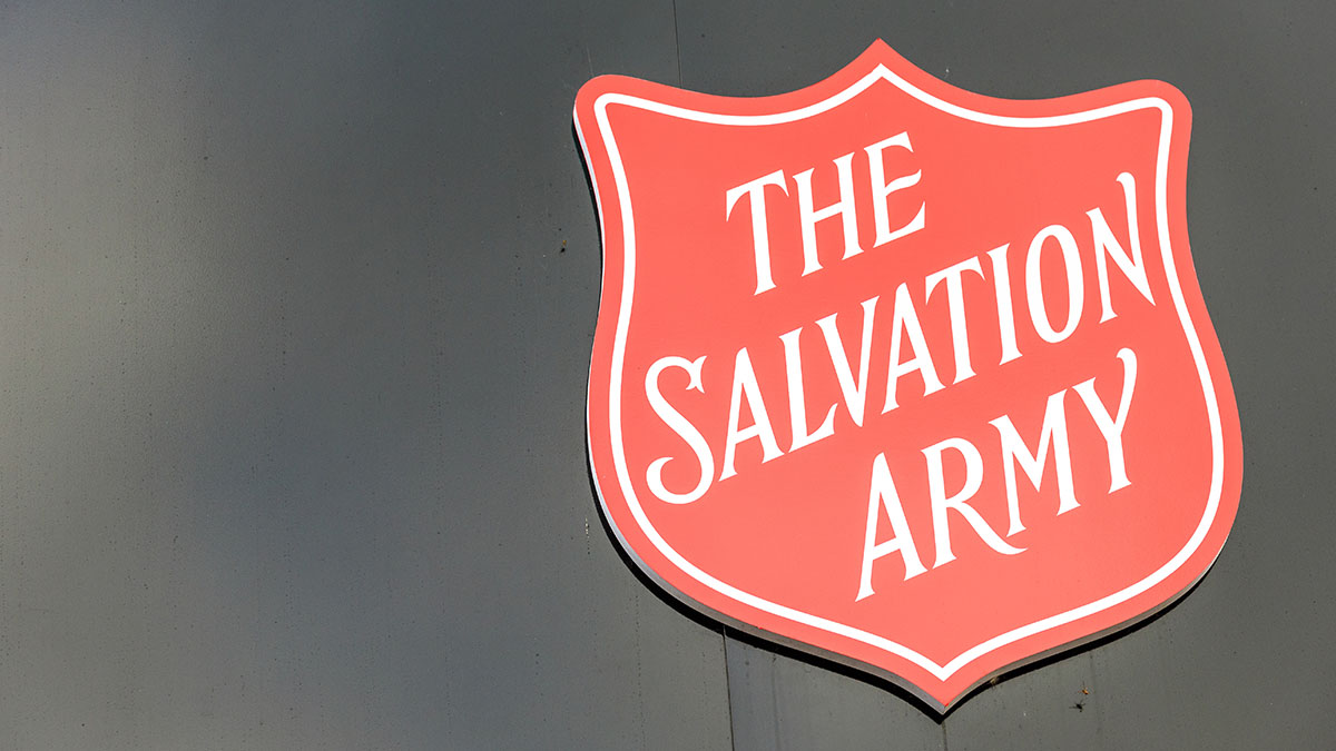 Salvation Army mantiene sus servicios a la comunidad en el Metroplex
