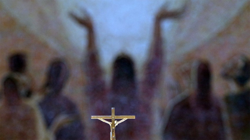 TLMD_CRUCIFIJO_IGLESIA
