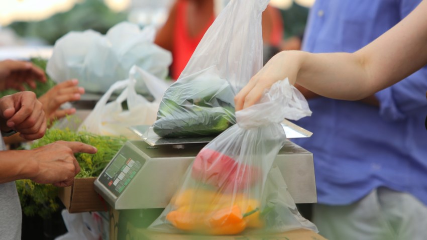 bolsas-plastico-reciclaje-prohibidas