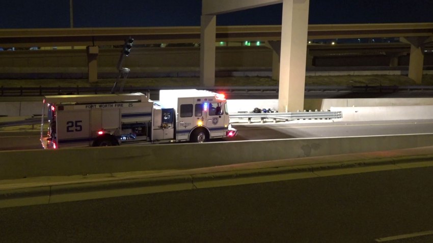 fw-motorcycle-crash-metro-090219
