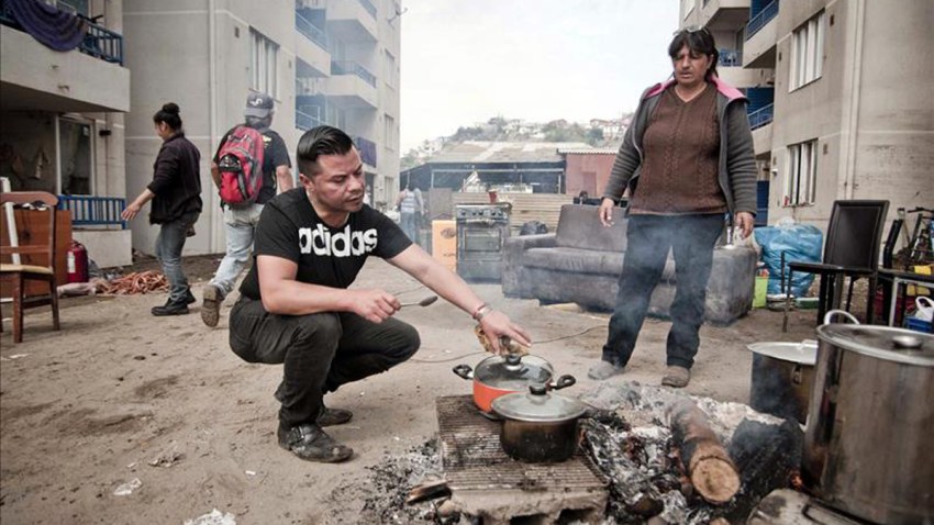 gente-calle-sismo-chile