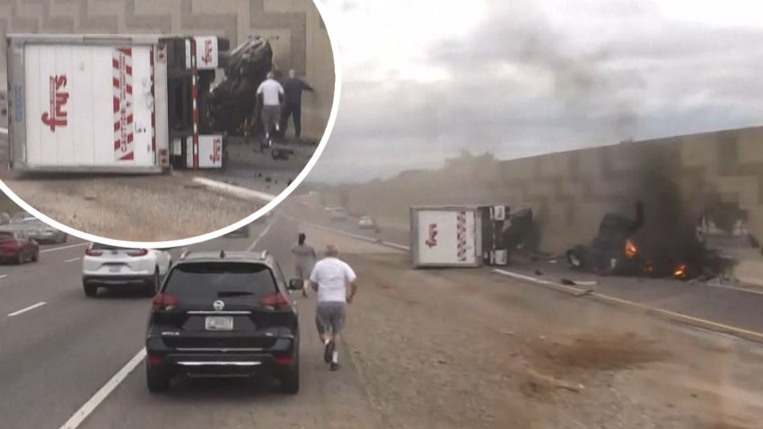 Dramático video: liberan a hombre que quedó atrapado en camión en llamas