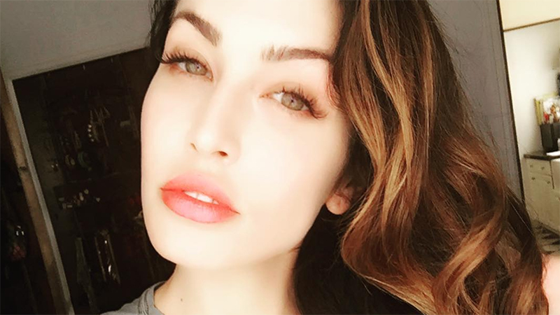 1 de julio de 2017 - La actriz estadounidense Stevie Ryan murió este sábado a los 33 años. La oficina forense de Los Ángeles determinó fue un suicidio por ahorcamiento.