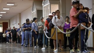 largas filas de votantes se vieron alrededor del estado durante la primaria de este 3 de marzo.