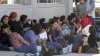 Iglesia de Dallas abre sus puertas a inmigrantes liberados de un centro de detención