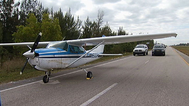 tlmd_avioneta_aterrizaje