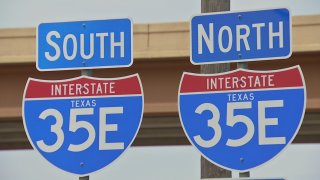 Picture of I-35E south and north signs
