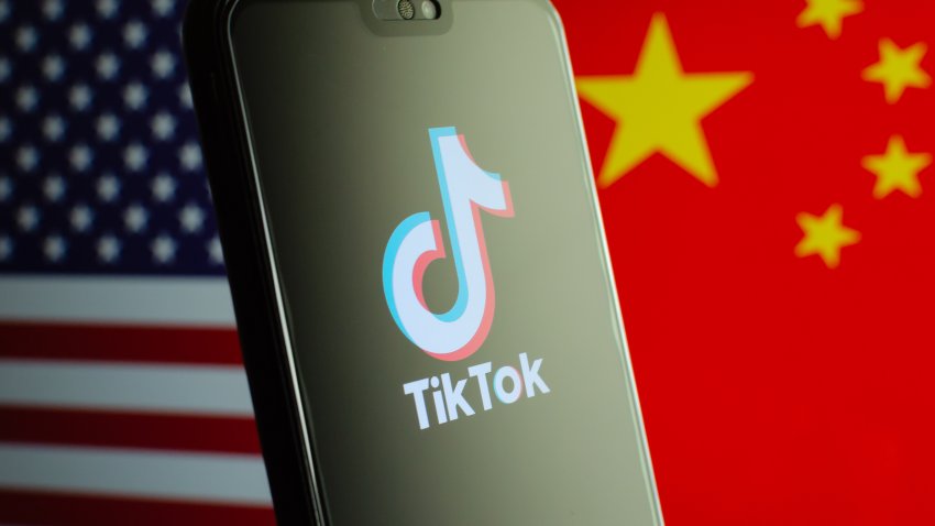 TikTok contraataca y prepara demanda contra Trump
