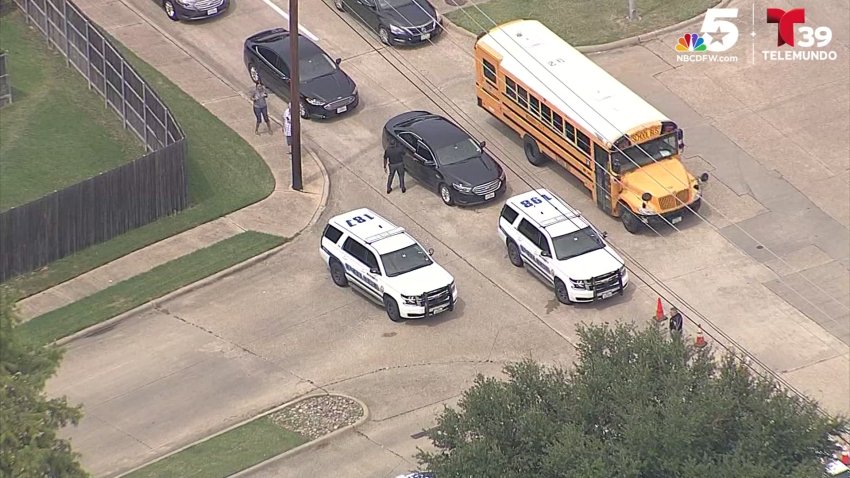 Persecución en Dallas termina con disparos