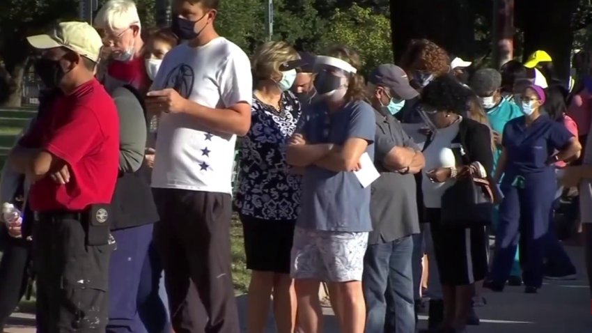 Votación temprana impone récord en Texas