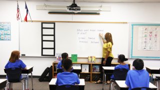 Las nuevas leyes educativas llevarán novedades a las aulas en Illinois.