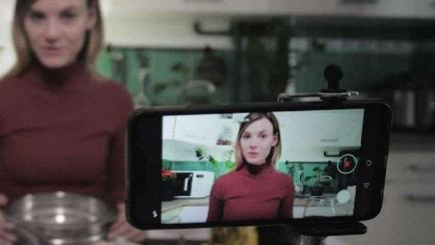 Cómo hacer dinero con las redes sociales