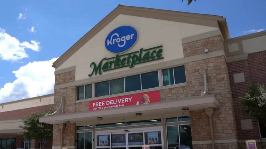 Cierran tiendas Walmart y Kroger por el frío intenso