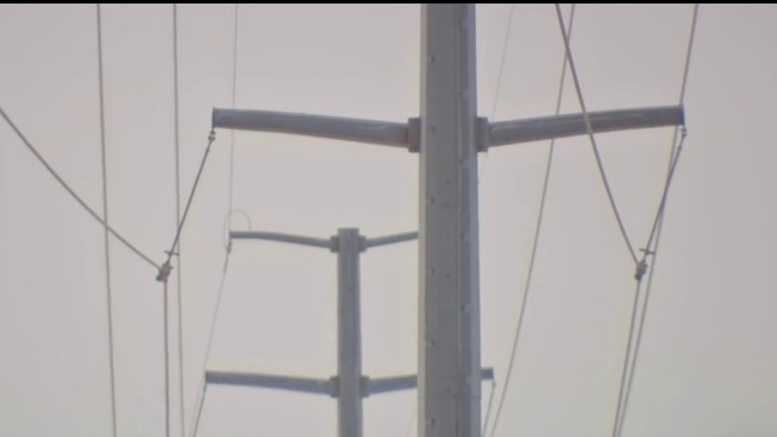 Millones quedan sin servicio de electricidad en el norte de Texas
