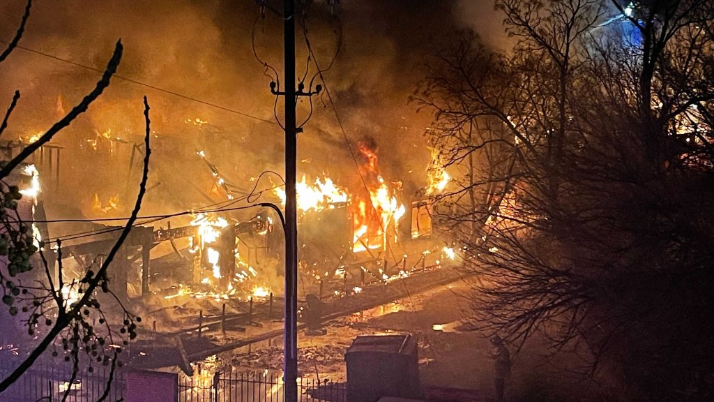 One person has reportedly been hurt in a large apartment fire in Fort Worth Friday night. Firefighters were called to the Colonial Apartments in the 5000 block of Ridglea Lane just before 8 p.m.