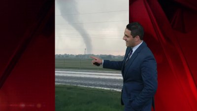 Impresionantes imágenes muestran posible tornado en Blum