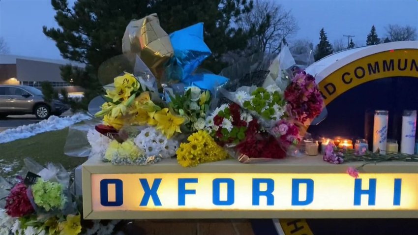 Acusan de asesinato y terrorismo a sospechoso de tiroteo en escuela de Michigan