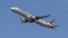 American Airlines vuelve a vender bebidas alcohólicas en sus vuelos