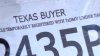 Expulsan a 30 concesionarios ​​del sistema de placas temporales de Texas