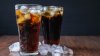 Video viral en TikTok muestra cómo crear Coca-Cola “saludable” en casa