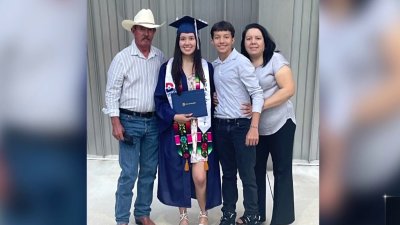 Joven de Irving en camino a la universidad tras ganar más de $1 millón en becas