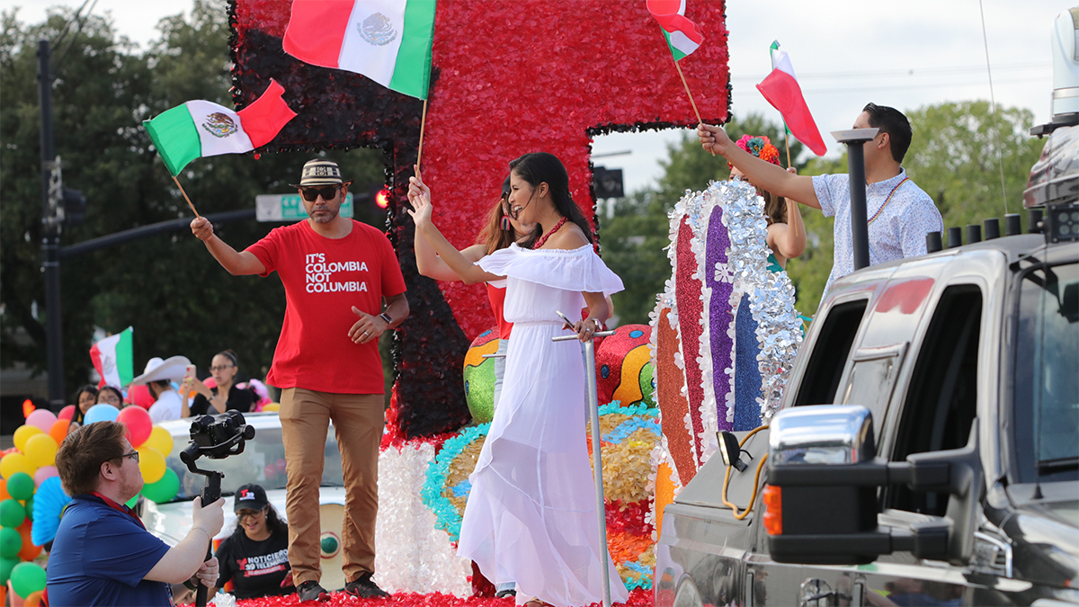 ”Grand Fiestas Patrias 2022” en Grand Prairie Telemundo Dallas (39)