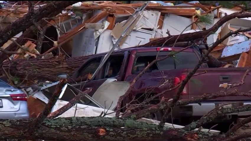 Sulphur Springs : Tornado deja al menos tres residencias afectadas