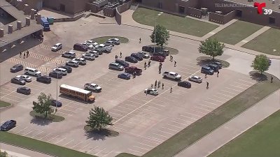 Arrestan a estudiante de la preparatoria Timberview por llevar un arma
