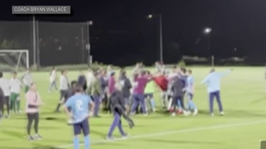 En video: caótica pelea tras partido de fútbol deja varios lesionados y a un equipo expulsado