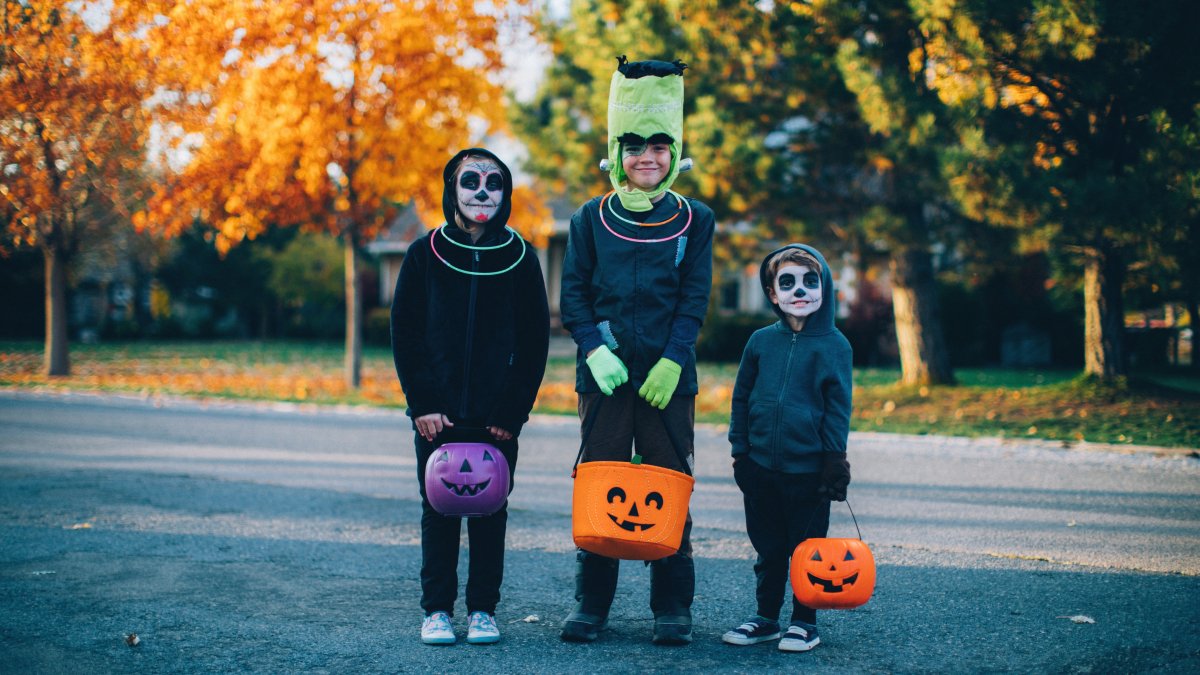 Halloween: servicio gratuito ayuda a niños a diseñar su disfraz – Telemundo  Fresno
