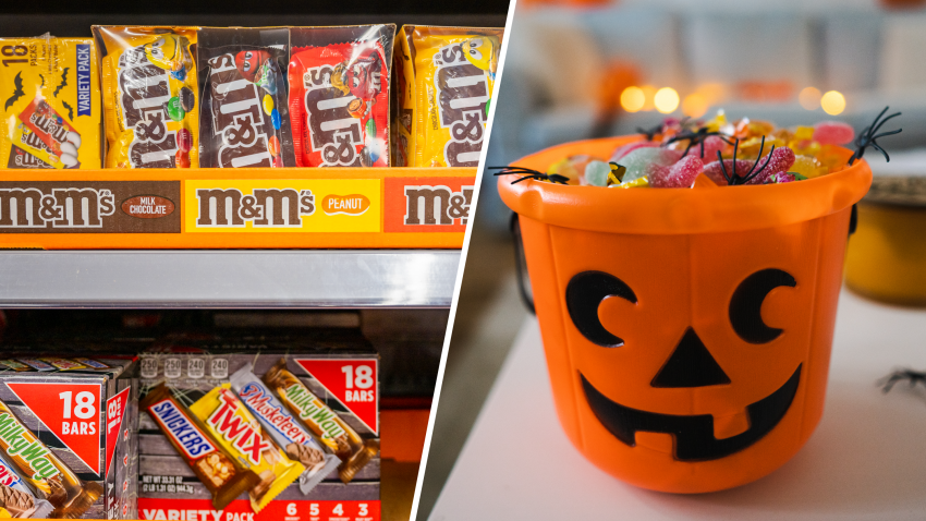 Foto de chocolate en una tienda y un cubo de caramelos de halloween.