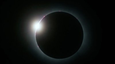 Emocionante video: el momento del eclipse solar total en México