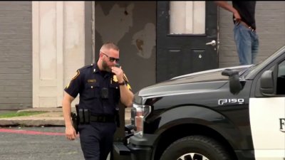 Arrestan a 5 sospechosos de tiroteo a las afueras de complejo en Fort Worth