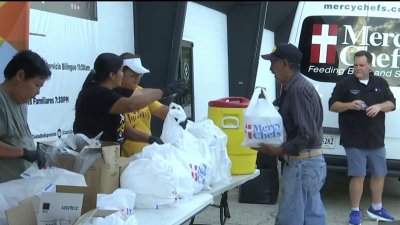 Se une la comunidad para ayudar a otros tras las tormentas en el norte de Texas