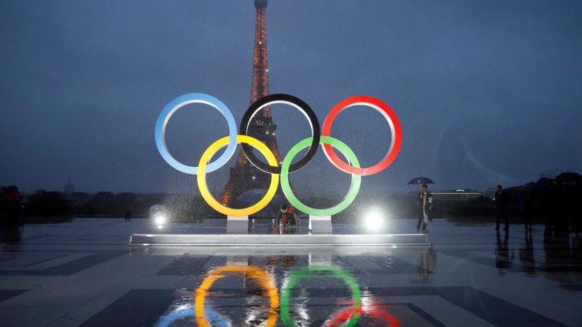 PARIS, FRANCE – SEPTEMBER 13:  The unveiling of the Olympic rings on the esplanade of Trocadero in front of the Eiffel tower after the official announcement of the attribution of the Olympic Games 2024 to the city of Paris on September 13, 2017 in Paris, France. For the first time in history, the International Olympic Committee (IOC) confirms two summer Games host cities at the same time, Paris will host the Olympic Games in 2024 and Los Angeles in 2028.  (Photo by Chesnot/Getty Images)