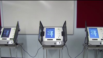 Remueven más de 1 millón de personas de la lista de votantes de Texas