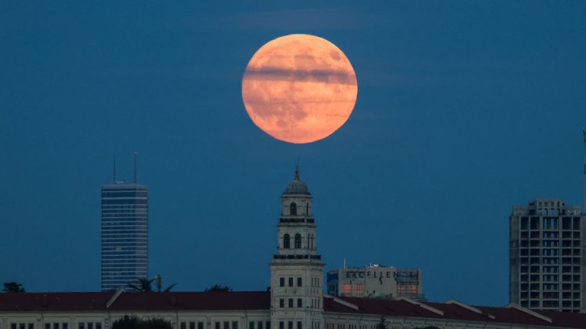 ISTANBUL, TURKEY- SEPTEMBER 18:  The supermoon in Istanbul on September 18, 2024 in Istanbul, Türkiye. (Photo by Sercan Ozkurnazli/ dia images via Getty Images)