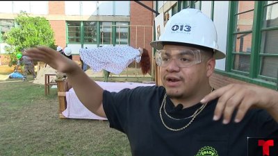 Estudiates construyen una aterradora atracción en Arlington