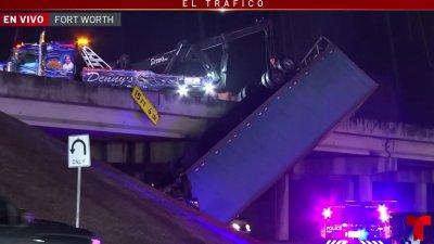 Accidentes provocan caos vial en la I-35W y la I-35E