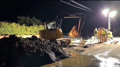 200 casas en Keller sin agua por rotura de tubería