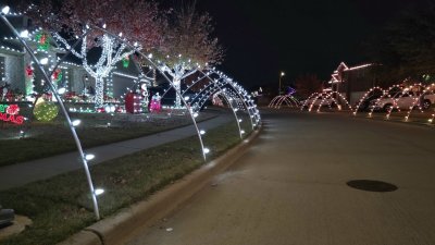 Luces navideñas unen a comunidad en Fort Worth