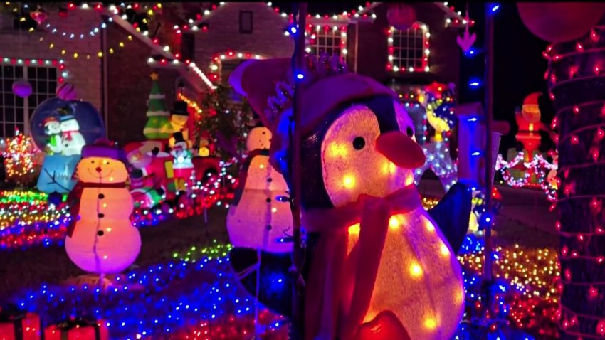 Decoración navideña en Keller sorprende a residentes