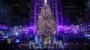 La luz de la Navidad llega: encienden el árbol del Rockefeller Center