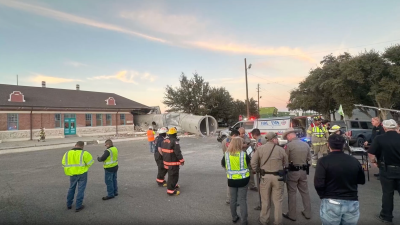 Video: tren que transportaba materiales peligrosos se descarrila en Texas