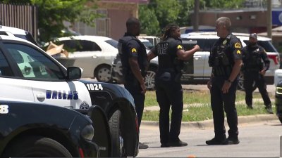 Policía de Dallas dice que crímenes van a la baja