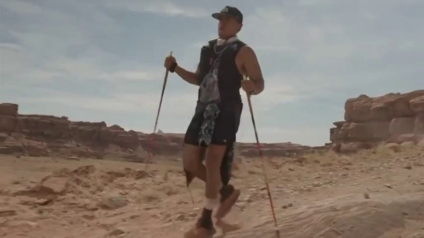 Ultra-mataronista hispano documentó su travesía de cuatro días en el desierto