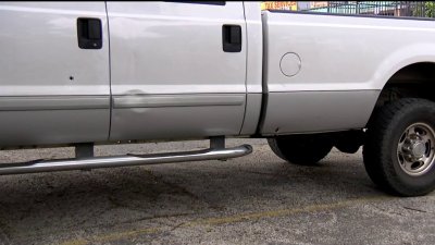 Abren fuego contra una familia mientras manejaban en Fort Worth