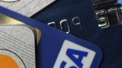 Incremento drástico de hispanos que piden ayuda para consolidar deudas